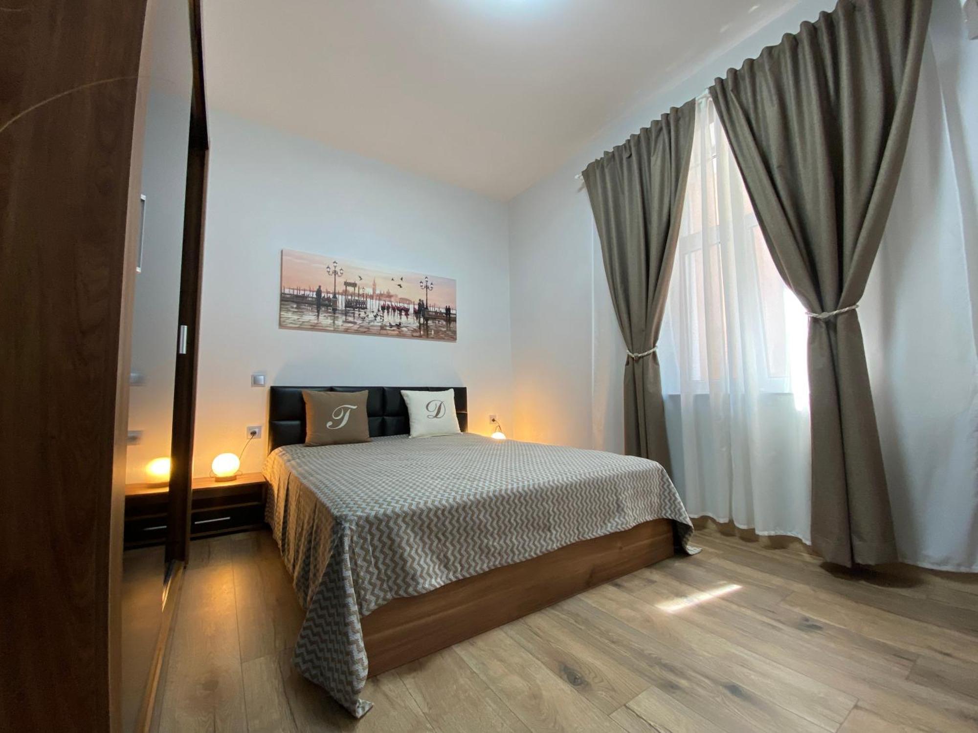 La Luna - High-End 2Bd Flat In The Top Centre By Flat Mаnager Sofia Exterior photo